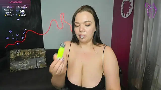 Snapshot of AnitaMays chatting on March 18, 2025, 2:26 pm AnitaMays online show from March 18, 2025, 2:26 pm