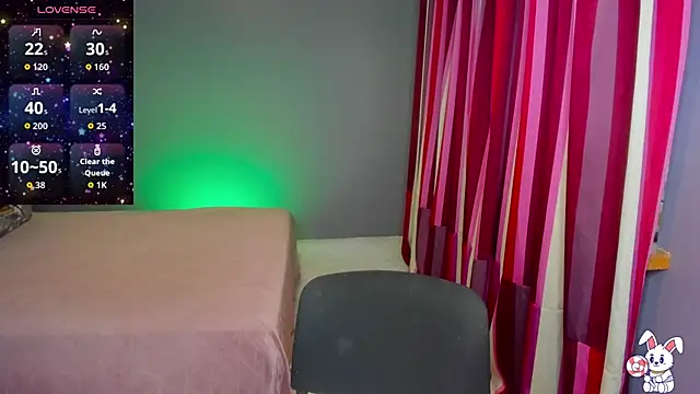 Snapshot of AnitaMays chatting on November 11, 2025, 6:57 am AnitaMays online show from November 11, 2025, 6:57 am