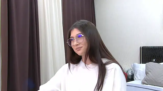 Snapshot of MonicaThompson chatting on January 16, 2025, 2:41 pm MonicaThompson online show from January 16, 2025, 2:41 pm