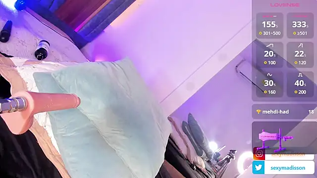 MADISSONLOVE  online show from February 1, 2025, 3:07 pm