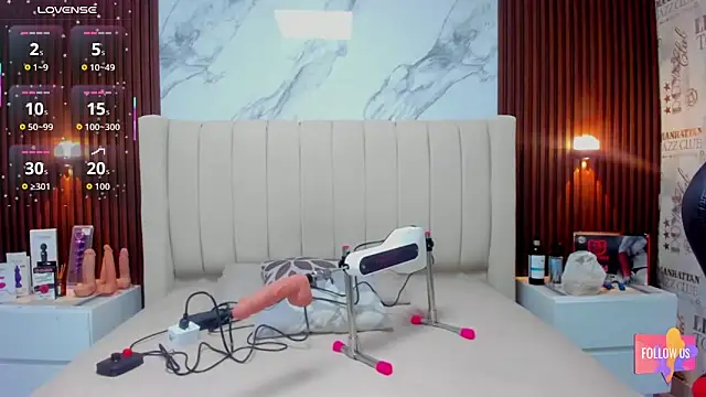 CAMILAGRAY online show from March 3, 2026, 11:38 am