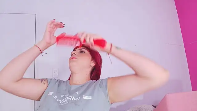 Snapshot of veronica_sinner_ chatting on October 4, 2025, 12:03 pm veronica sinner  online show from October 4, 2025, 12:03 pm