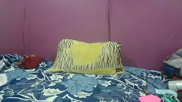 Cute-Tanya online show from November 6, 2025, 7:09 am