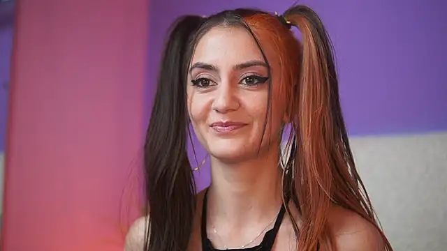 SabrinaHope online show from November 6, 2025, 6:31 pm