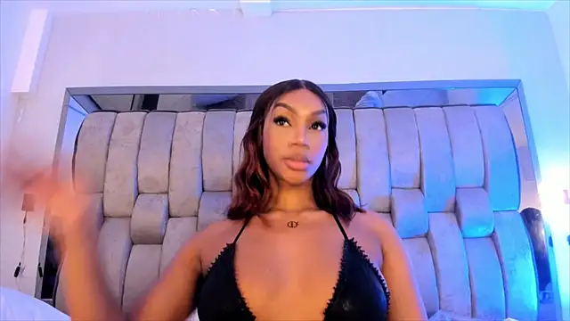 ChaynnaCooper online show from March 14, 2025, 2:52 pm