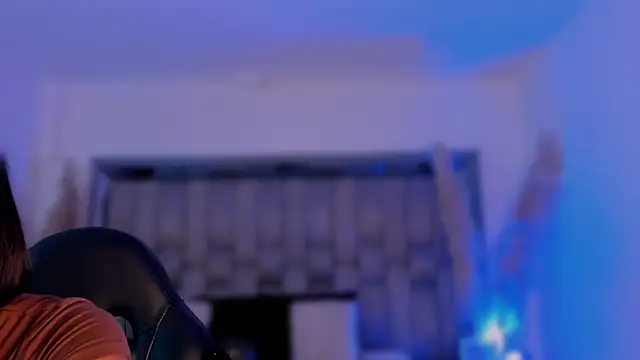 ChaynnaCooper online show from November 16, 2025, 4:40 am