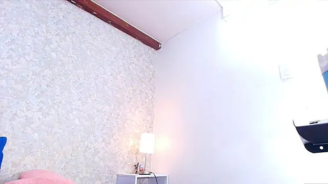 Snapshot of nicol_f chatting on November 20, 2025, 3:07 am nicol f online show from November 20, 2025, 3:07 am