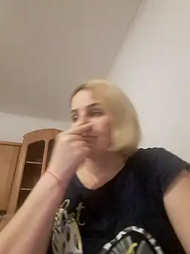 Malichkaanna30 online show from January 9, 2025, 3:23 pm