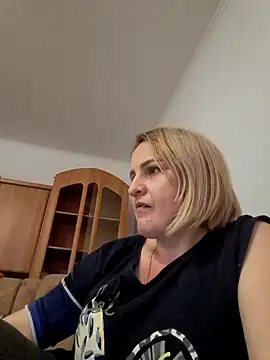 Malichkaanna30 online show from January 11, 2025, 9:57 am