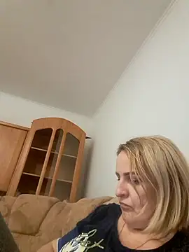 Malichkaanna30 online show from January 11, 2025, 5:29 pm