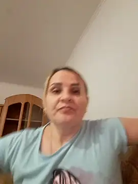 Malichkaanna30 online show from February 24, 2025, 1:42 pm