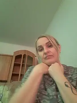 Malichkaanna30 online show from March 6, 2025, 2:40 pm