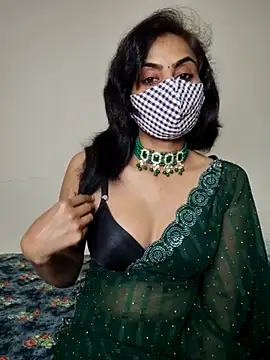 Raat ki rani  online show from March 4, 2025, 6:07 pm