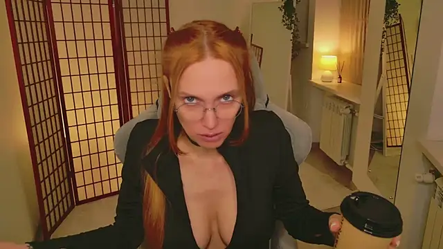 Love Call online show from November 25, 2025, 5:07 am