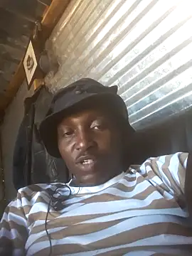 Snapshot of realGsign chatting on January 14, 2025, 1:38 pm realGsign online show from January 14, 2025, 1:38 pm