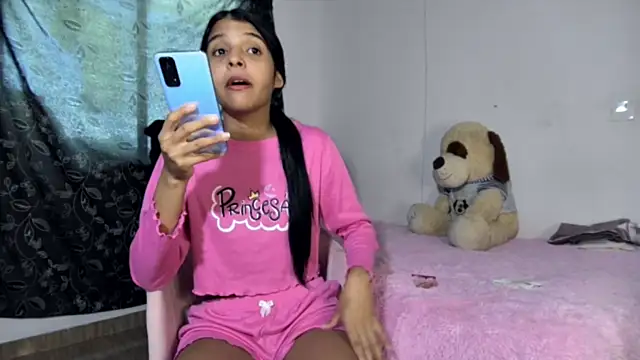 Michi sexy online show from February 27, 2026, 3:01 pm