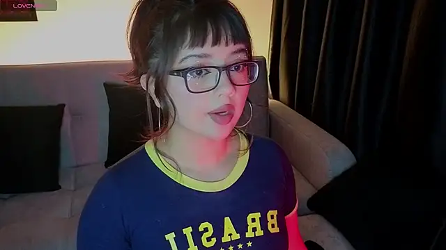 missy taylor  online show from November 13, 2025, 10:19 pm