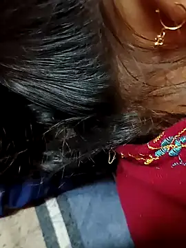 Snapshot of GF_nd_BF_ chatting on January 19, 2025, 7:04 pm GF nd BF  online show from January 19, 2025, 7:04 pm