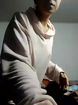 Snapshot of Hot_Teens69 chatting on January 1, 2025, 12:00 am Hot Teens69 online show from January 1, 2025, 12:00 am