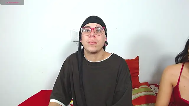 Snapshot of Hot_Teens69 chatting on January 15, 2025, 3:11 am Hot Teens69 online show from January 15, 2025, 3:11 am