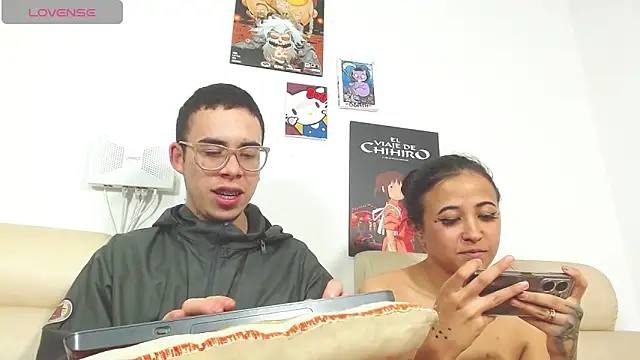 Snapshot of Hot_Teens69 chatting on March 6, 2025, 3:35 am Hot Teens69 online show from March 6, 2025, 3:35 am