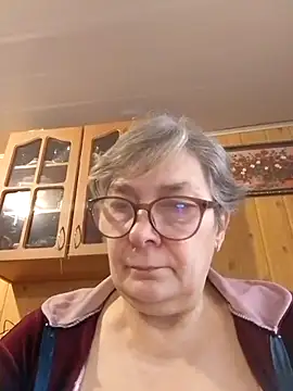 Snapshot of IrinaSweet54 chatting on January 25, 2025, 10:08 am IrinaSweet54 online show from January 25, 2025, 10:08 am