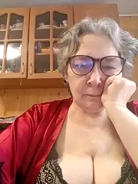 Snapshot of IrinaSweet54 chatting on November 20, 2025, 9:42 am IrinaSweet54 online show from November 20, 2025, 9:42 am