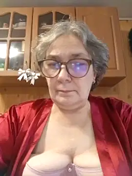 Snapshot of IrinaSweet54 chatting on December 2, 2025, 8:19 am IrinaSweet54 online show from December 2, 2025, 8:19 am