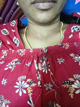 Ambika01 online show from May 31, 2026, 1:51 pm