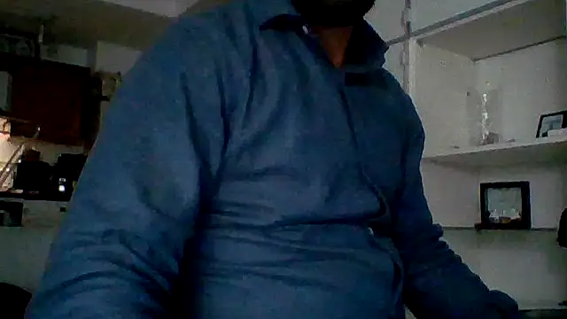 bobotatto online show from April 27, 2026, 9:46 pm