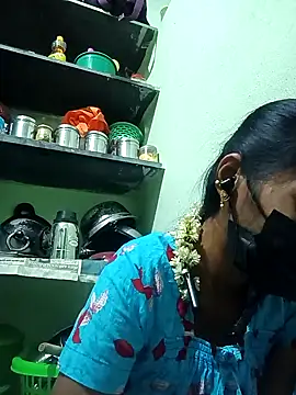 Snapshot of anusiya01 chatting on February 8, 2025, 4:36 pm anusiya01 online show from February 8, 2025, 4:36 pm