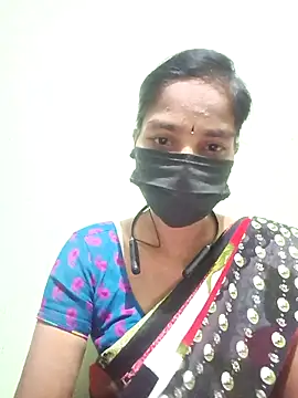 Snapshot of anusiya01 chatting on February 18, 2025, 5:31 pm anusiya01 online show from February 18, 2025, 5:31 pm