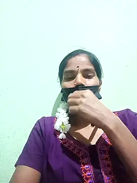 Snapshot of anusiya01 chatting on February 21, 2025, 5:20 pm anusiya01 online show from February 21, 2025, 5:20 pm