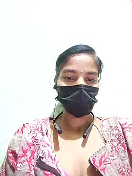 Snapshot of anusiya01 chatting on March 1, 2025, 5:05 pm anusiya01 online show from March 1, 2025, 5:05 pm