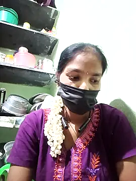 Snapshot of anusiya01 chatting on March 12, 2025, 6:44 pm anusiya01 online show from March 12, 2025, 6:44 pm