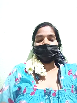 Snapshot of anusiya01 chatting on September 26, 2025, 6:45 pm anusiya01 online show from September 26, 2025, 6:45 pm