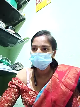 Snapshot of anusiya01 chatting on November 18, 2025, 2:32 pm anusiya01 online show from November 18, 2025, 2:32 pm