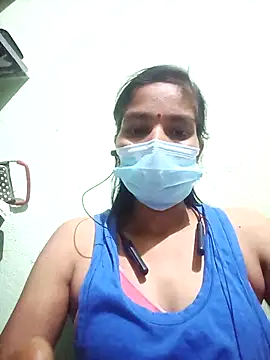 Snapshot of anusiya01 chatting on December 4, 2025, 4:27 pm anusiya01 online show from December 4, 2025, 4:27 pm