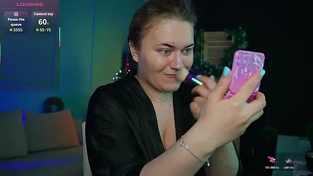 Ariell Margot  online show from December 19, 2025, 7:48 am