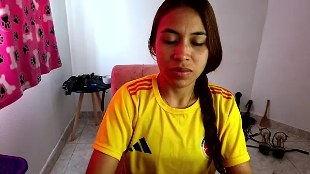 Snapshot of asiri_smith chatting on July 3, 2026, 3:07 pm asiri smith online show from July 3, 2026, 3:07 pm