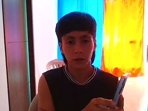 Micropenisbig online show from May 9, 2026, 5:40 pm