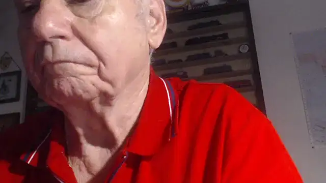 Snapshot of utilisasinus chatting on November 1, 2025, 12:12 am utilisasinus online show from November 1, 2025, 12:12 am