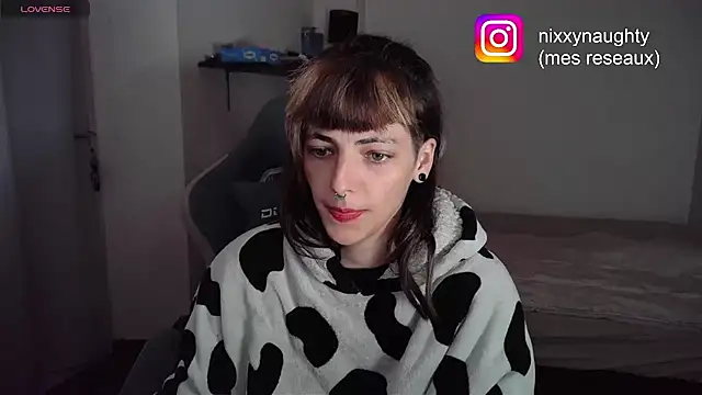 Nixxy naughty online show from February 4, 2025, 8:28 pm