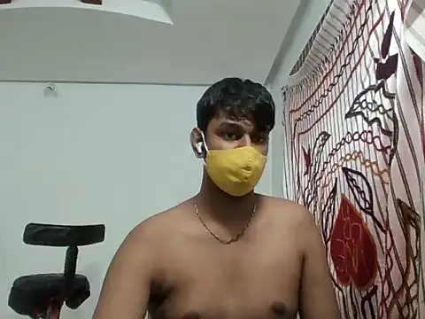 Snapshot of brownguy1234 chatting on December 7, 2024, 7:49 am brownguy1234 online show from December 7, 2024, 7:49 am