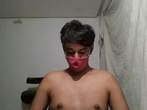 Snapshot of brownguy1234 chatting on January 24, 2025, 2:08 pm brownguy1234 online show from January 24, 2025, 2:08 pm