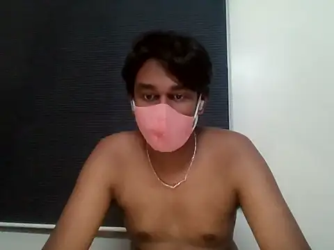 Snapshot of brownguy1234 chatting on March 9, 2025, 6:32 pm brownguy1234 online show from March 9, 2025, 6:32 pm