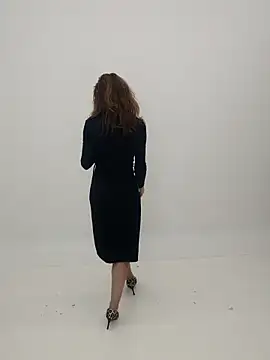 Snapshot of YourSuperModel chatting on November 18, 2025, 1:48 pm YourSuperModel online show from November 18, 2025, 1:48 pm