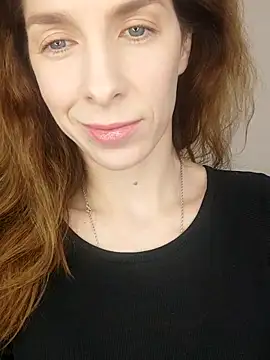 Snapshot of YourSuperModel chatting on December 2, 2025, 2:01 pm YourSuperModel online show from December 2, 2025, 2:01 pm