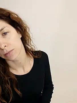 Snapshot of YourSuperModel chatting on December 18, 2025, 5:24 am YourSuperModel online show from December 18, 2025, 5:24 am