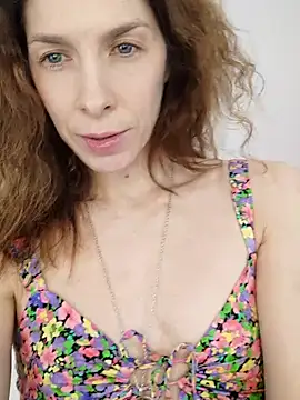 YourSuperModel online show from February 4, 2026, 9:04 am